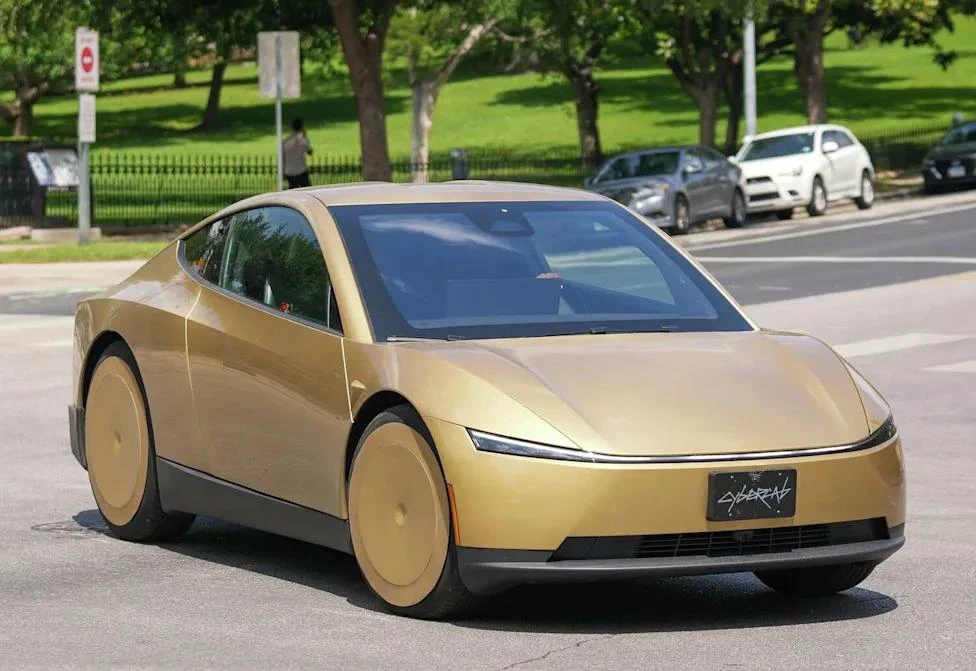 Tesla Cybercab-ის რობოტაქსები აშშ-ის უსაფრთხოების ორგანოს შემოწმების საგანი გახდა