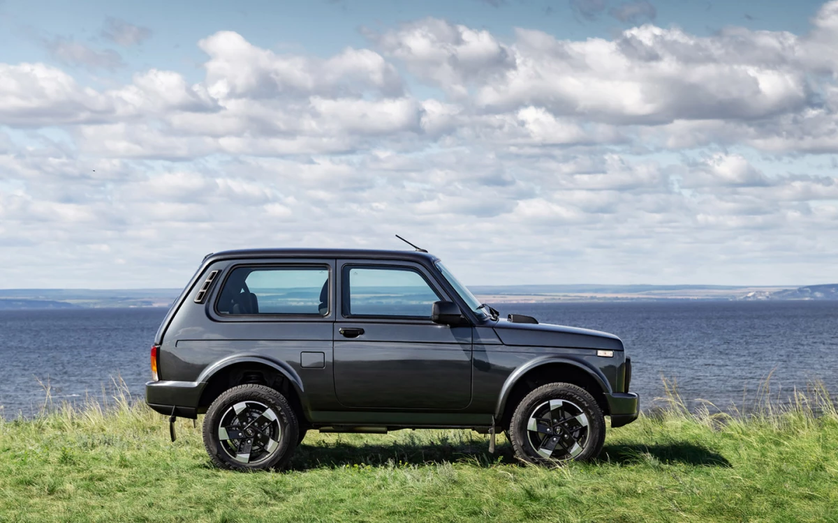 Lada Niva Legend განახლდა — 350-ზე მეტი ცვლილება და ახალი 1.8-ლიტრიანი ძრავა